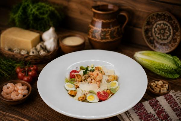 Insalata Caesar con Gamberi